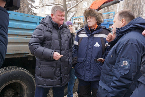 Работы по замене участка водопровода на ул. Одесской завершены на два часа раньше запланированного