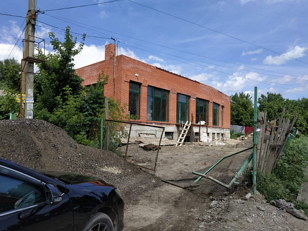 Приехали отключать должника, нашли самовольную врезку