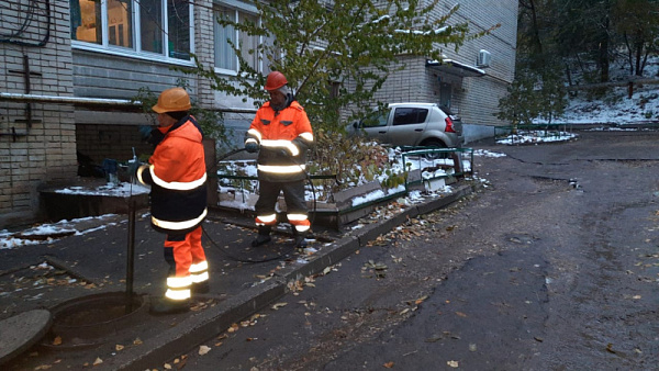 За неделю устранены 102 повреждения водосетей и 176 засоров